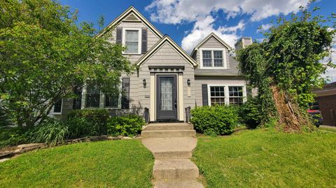 Photo of 3218 Eastbrook Drive, Fort Wayne, IN 46805 (MLS # 202618624)
