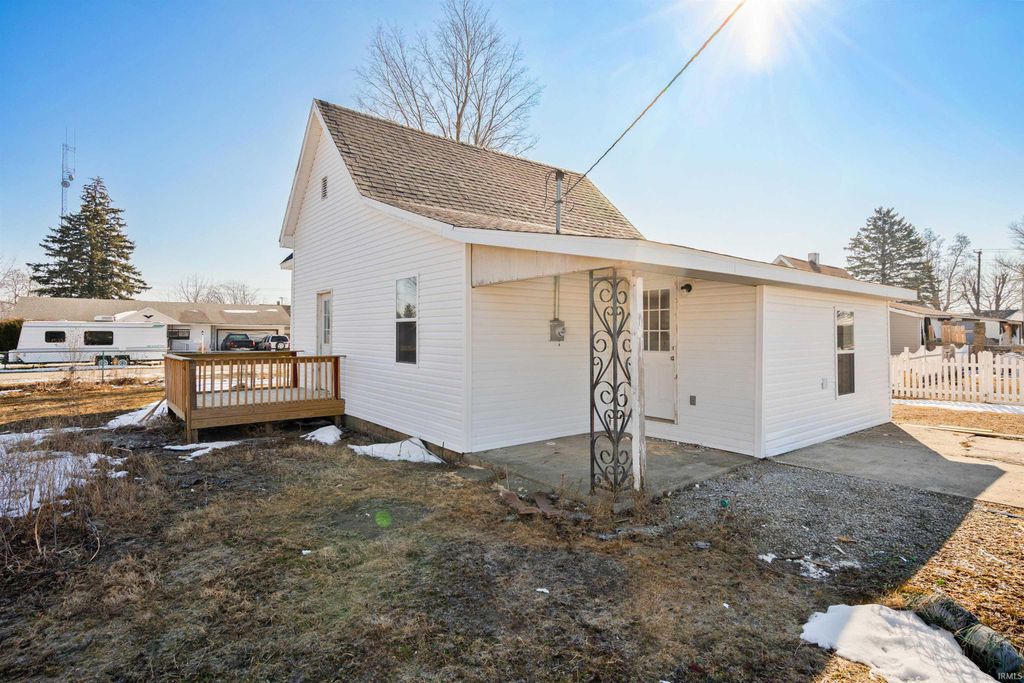 Photo of 512 N 13th Street, Elwood, IN 46036 (MLS # 202604680)