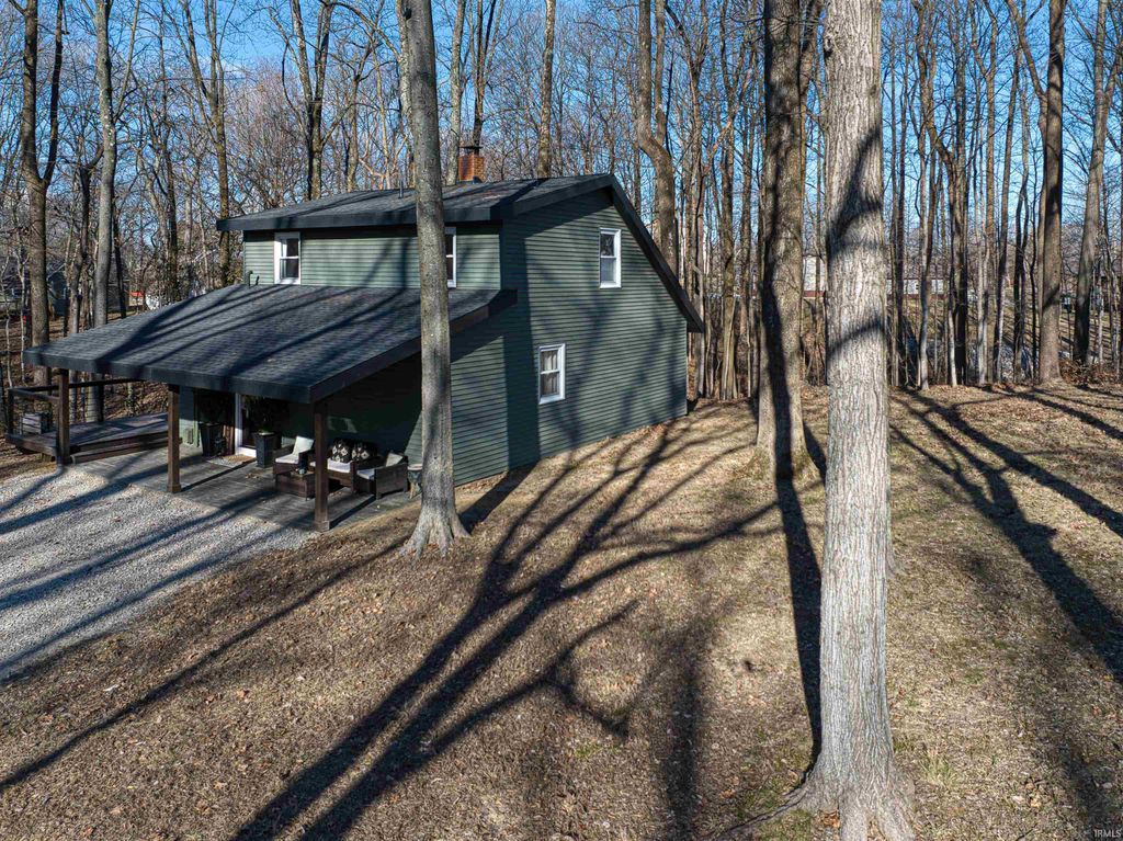 Photo of 975 S 230 W, Princeton, IN 47670 (MLS # 202601643)