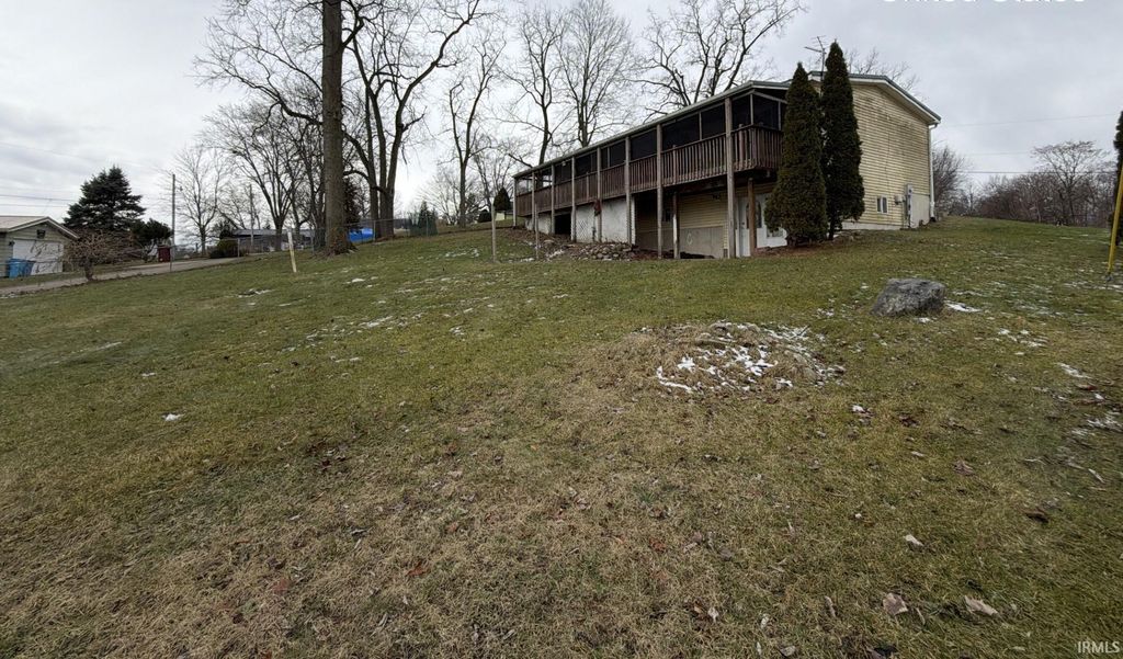 Photo of 7505 N 1200 Road, Middlebury, IN 46540 (MLS # 202602826)