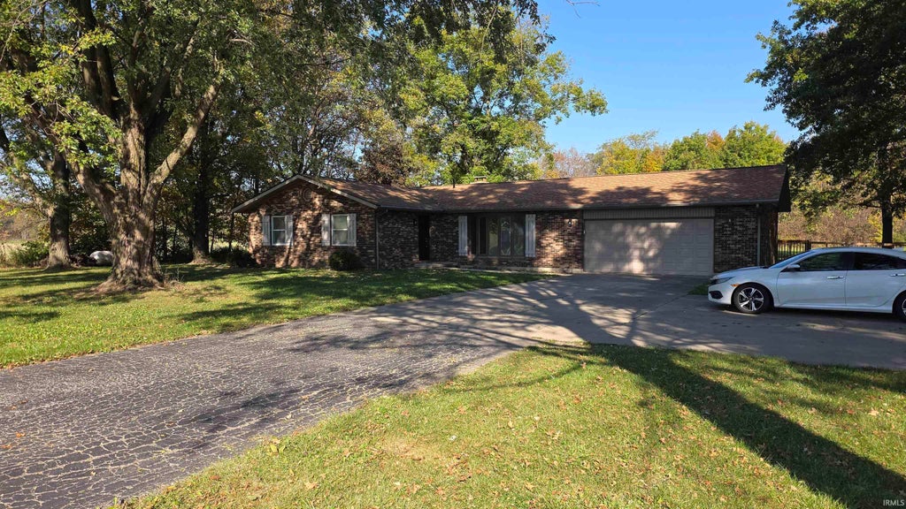 Photo of 1016 E HWY 26, Portland, IN 47371 (MLS # 202643936)