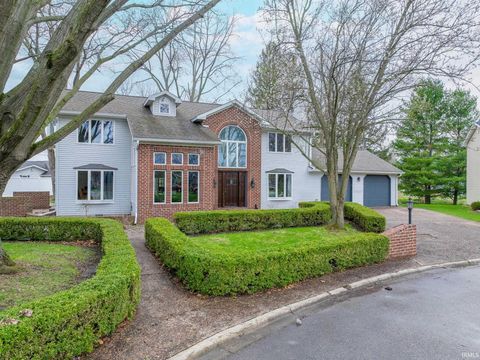 Photo of 1445 Rosewood Court, Wabash, IN 46992 (MLS # 202611389)