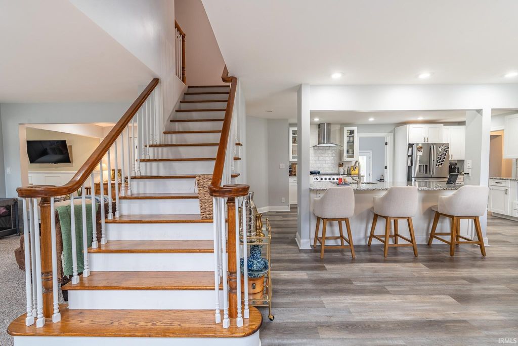 Photo of 1445 Rosewood Court, Wabash, IN 46992 (MLS # 202611389)