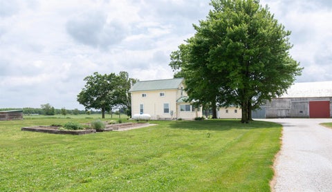 Tiny photo for 11366 County Road 38 Road, Millersburg, IN 46543 (MLS # 202622459)