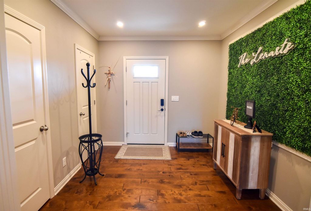 Photo of 2730 Aruba Court, Evansville, IN 47725 (MLS # 202601336)