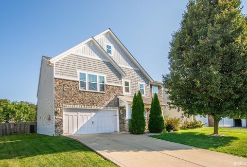 Photo of 5376 W Stonewood Drive, Bloomington, IN 47403 (MLS # 202636667)
