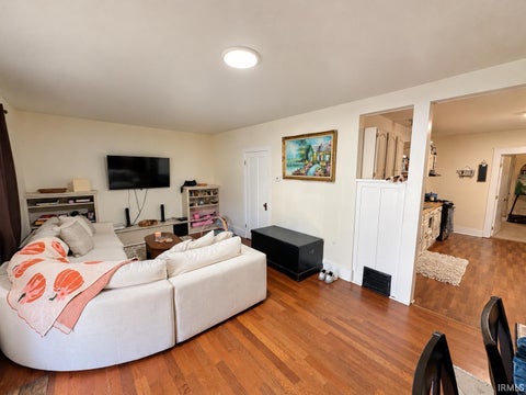 Tiny photo for 515 W Jackson Street, Kokomo, IN 46901 (MLS # 202642871)