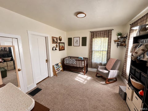 Tiny photo for 515 W Jackson Street, Kokomo, IN 46901 (MLS # 202642871)