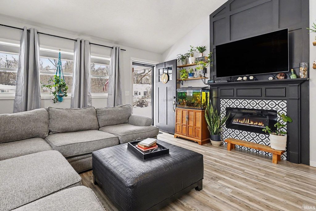 Photo of 10197 Lehman Street, Osceola, IN 46561 (MLS # 202603823)