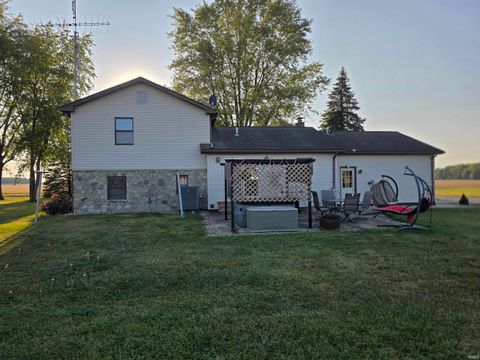 Tiny photo for 3549 S County Road 325, Logansport, IN 46947 (MLS # 202537901)