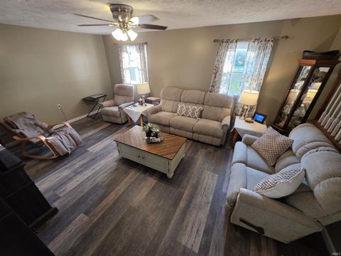 Tiny photo for 3549 S County Road 325, Logansport, IN 46947 (MLS # 202537901)