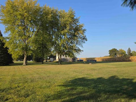 Tiny photo for 3549 S County Road 325, Logansport, IN 46947 (MLS # 202537901)