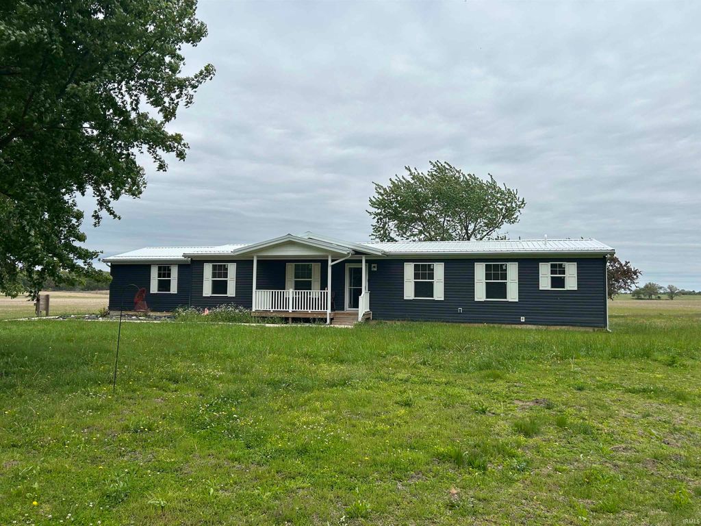 Photo of 9013 S 300 E, Macy, IN 46951 (MLS # 202618942)