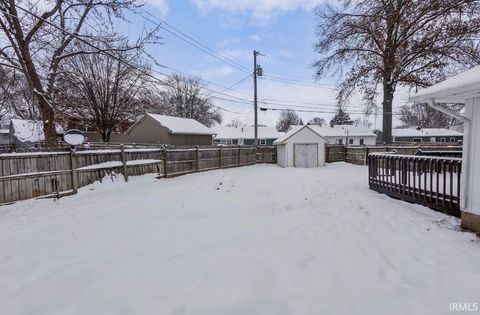 Tiny photo for 2303 Sioux Place, Lafayette, IN 47909 (MLS # 202548052)