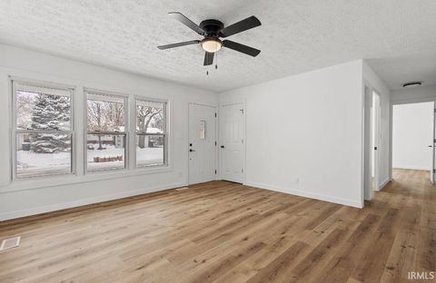 Tiny photo for 2303 Sioux Place, Lafayette, IN 47909 (MLS # 202548052)