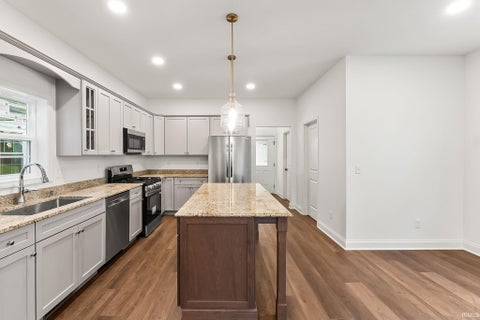 Tiny photo for 1222 Swinney Avenue, Fort Wayne, IN 46802 (MLS # 202637162)