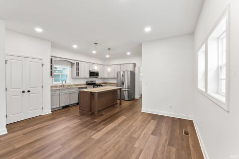 Tiny photo for 1222 Swinney Avenue, Fort Wayne, IN 46802 (MLS # 202637162)