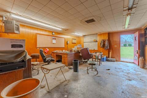 Tiny photo for 615-625 E Madison Street, Fairmount, IN 46928 (MLS # 202546849)
