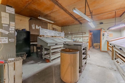 Tiny photo for 615-625 E Madison Street, Fairmount, IN 46928 (MLS # 202546849)