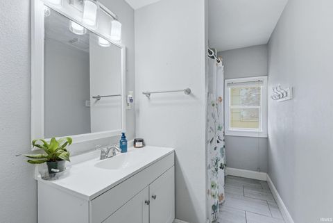 Tiny photo for 3508 Ramsey Avenue, Fort Wayne, IN 46807 (MLS # 202618554)