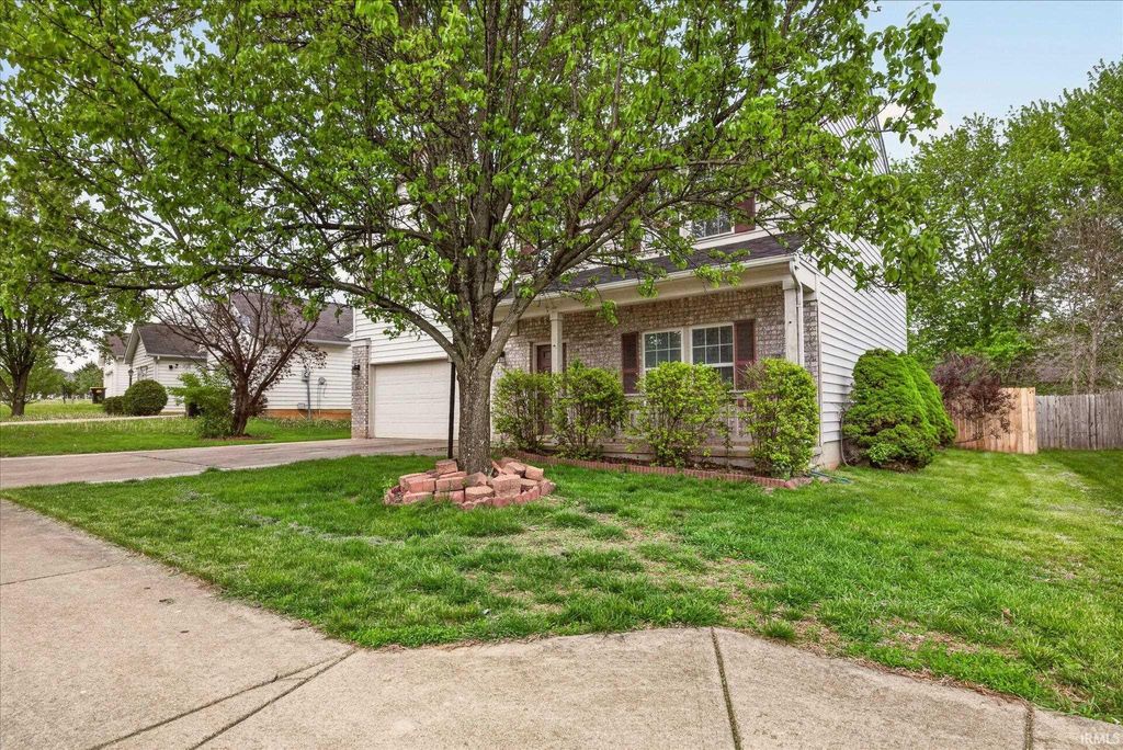 Photo of 3631 S Wickens Street, Bloomington, IN 47403 (MLS # 202618756)