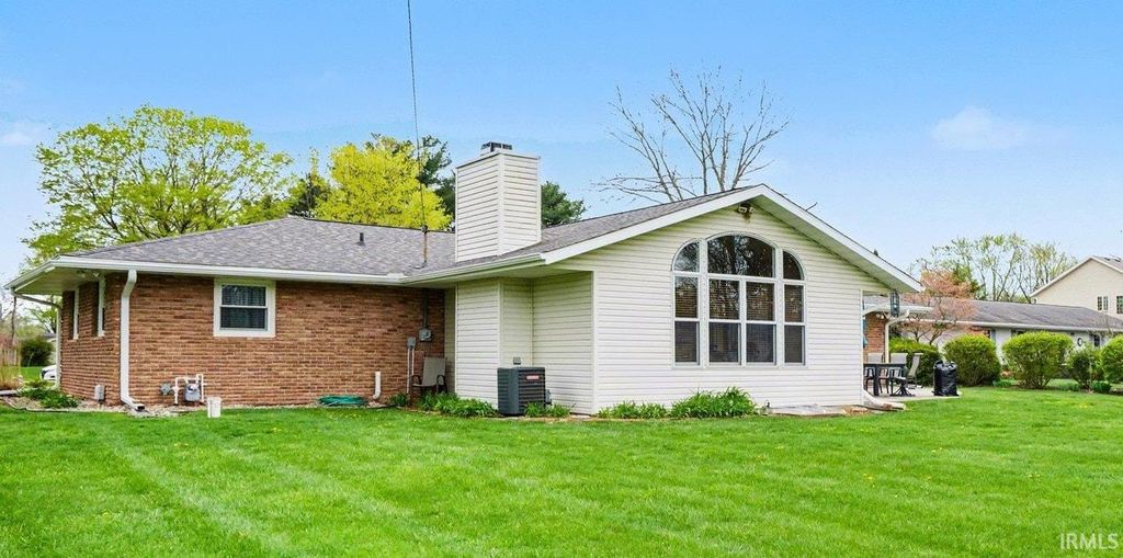 Photo of 11965 Loughlin Drive, Mishawaka, IN 46545 (MLS # 202619668)