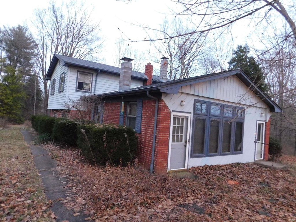 Photo of 2100 W Ellsworth Road, Bloomington, IN 47404 (MLS # 202549787)