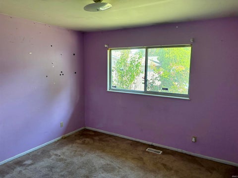 Tiny photo for 1813 N Colony Road, Evansville, IN 47715 (MLS # 202636932)