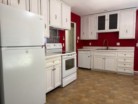 Tiny photo for 1813 N Colony Road, Evansville, IN 47715 (MLS # 202636932)