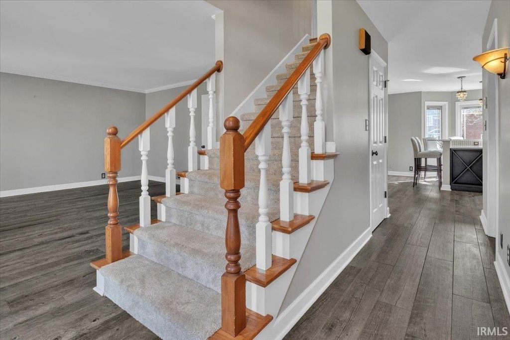 Photo of 7577 Arbor Ridge Drive, Newburgh, IN 47630 (MLS # 202604937)