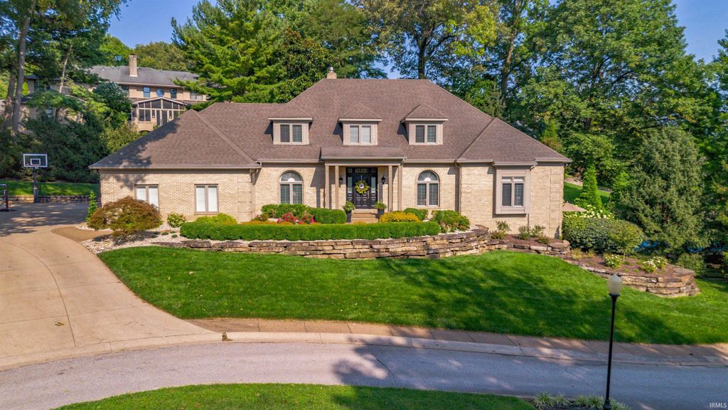 Photo of 620 Winterwood Drive, Evansville, IN 47715 (MLS # 202603868)
