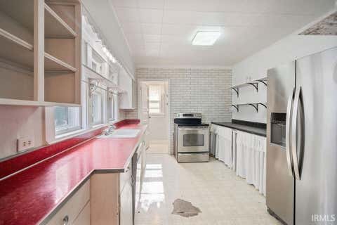 Tiny photo for 1933 S WASHINGTON Street, Kokomo, IN 46902 (MLS # 202630997)