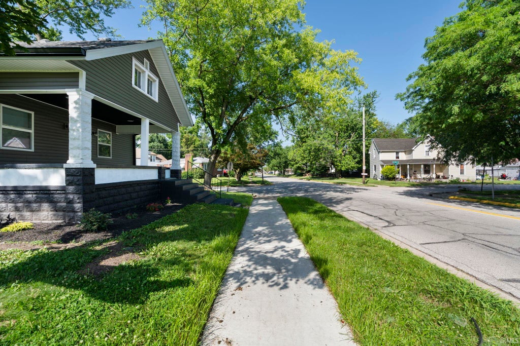 Photo of 2001 Schuyler Avenue, Lafayette, IN 47904 (MLS # 202626343)
