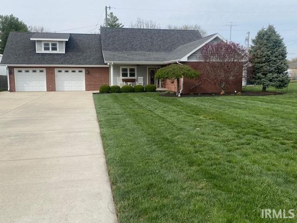 Photo of 601 Railroad Street, Covington, IN 47932 (MLS # 202611152)