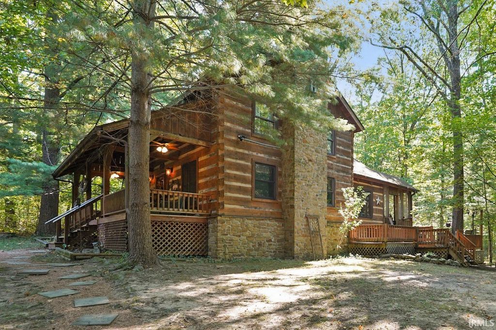 Photo of 7953 Ford Ridge Rd Road, Nashville, IN 46164 (MLS # 202538414)