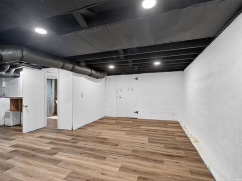 Tiny photo for 312 Glencoe Avenue, Fort Wayne, IN 46806 (MLS # 202612665)