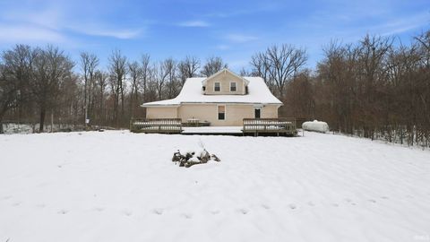 Tiny photo for 3542 W Division Road, Peru, IN 46970 (MLS # 202549599)