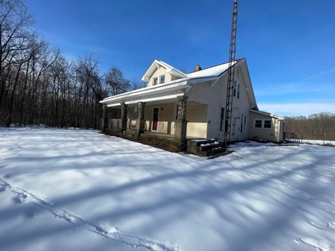 Tiny photo for 3542 W Division Road, Peru, IN 46970 (MLS # 202549599)