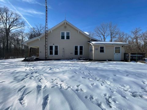 Tiny photo for 3542 W Division Road, Peru, IN 46970 (MLS # 202549599)