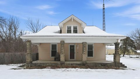 Tiny photo for 3542 W Division Road, Peru, IN 46970 (MLS # 202549599)