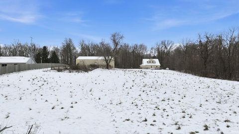 Tiny photo for 3542 W Division Road, Peru, IN 46970 (MLS # 202549599)