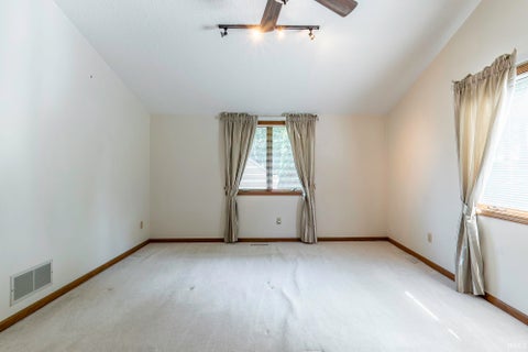 Tiny photo for 84 S Willow Haven Drive, Albion, IN 46701 (MLS # 202626606)