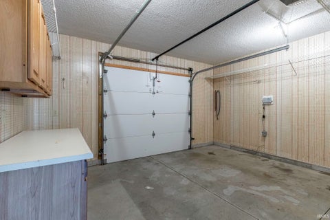 Tiny photo for 84 S Willow Haven Drive, Albion, IN 46701 (MLS # 202626606)