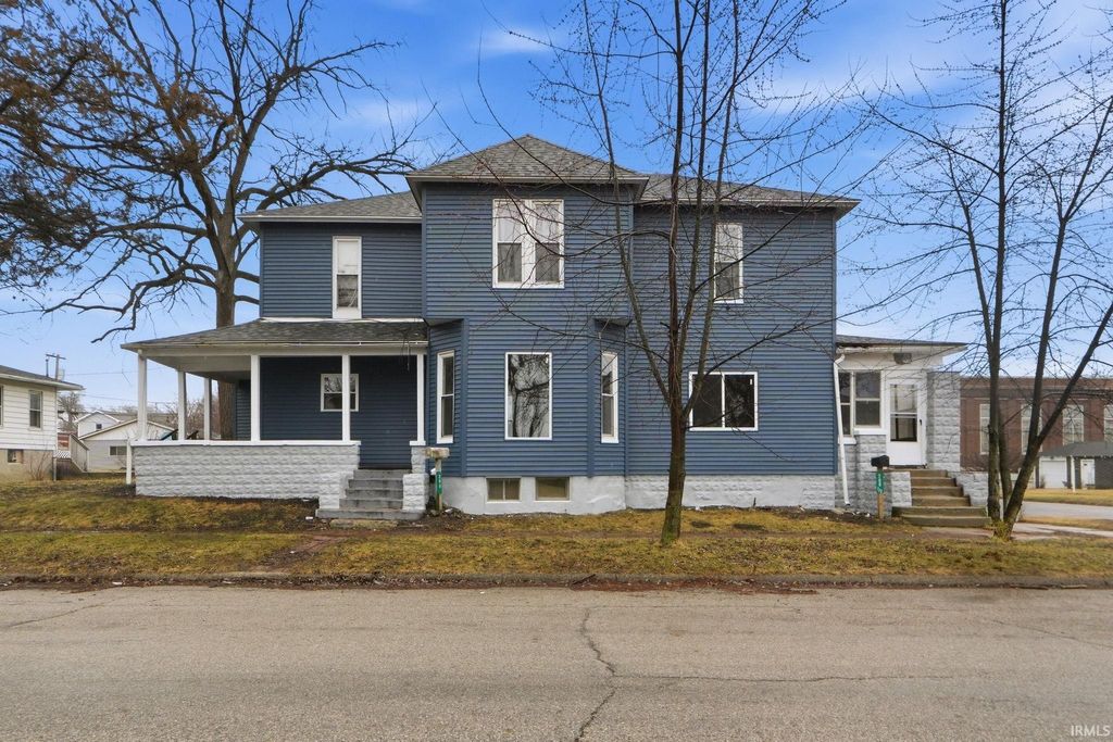 Photo of 200 E King Street, Garrett, IN 46738 (MLS # 202607296)