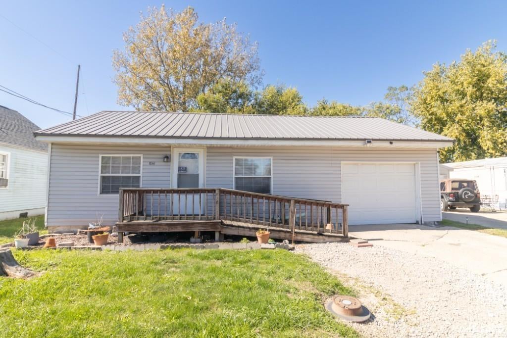 Photo of 1421 S 25Th Street, New Castle, IN 47362 (MLS # 202641506)