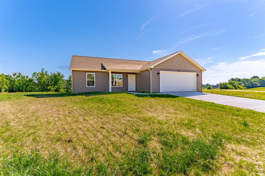 Photo of 4424 Gray Birch Court, Evansville, IN 47725 (MLS # 202622008)