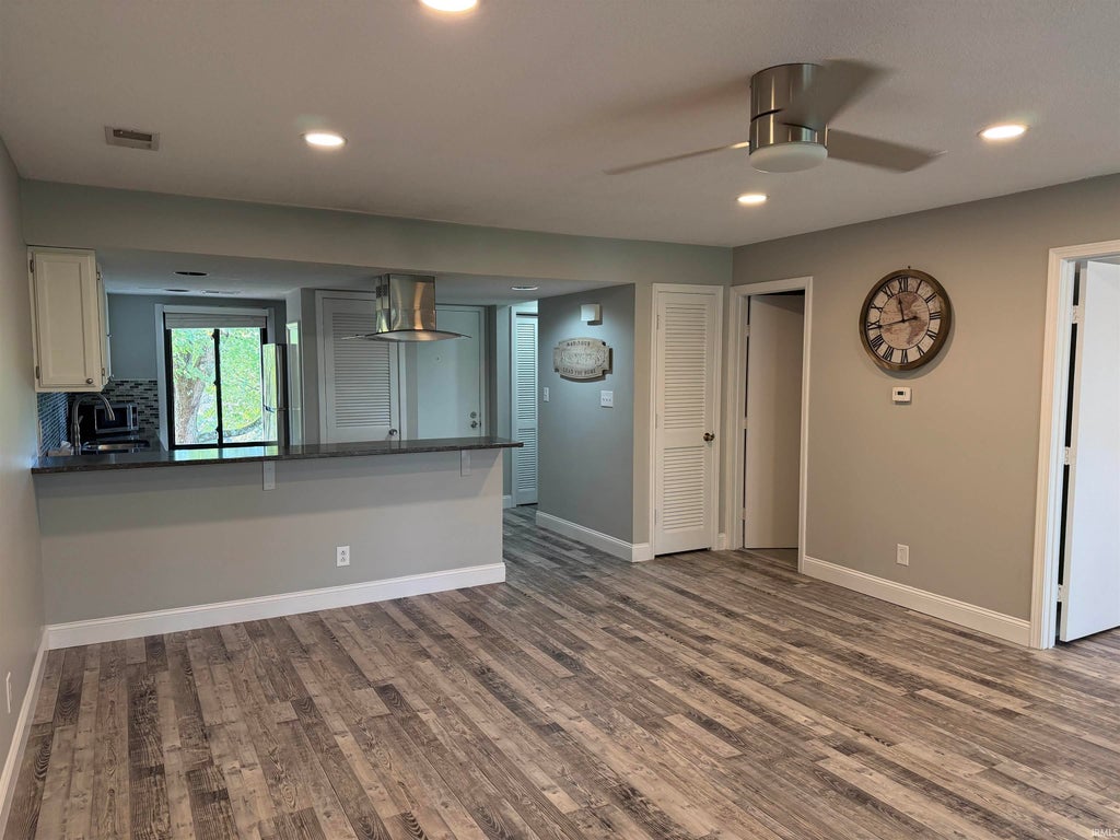 Photo of 9013 S Pointe Ridge Lane, Bloomington, IN 47401 (MLS # 202644244)