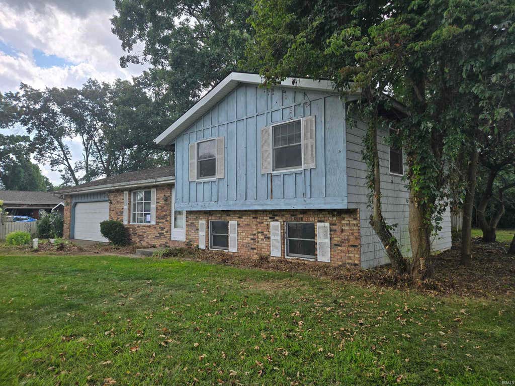 Photo of 56033 Wynnewood Drive, Osceola, IN 46561 (MLS # 202635082)