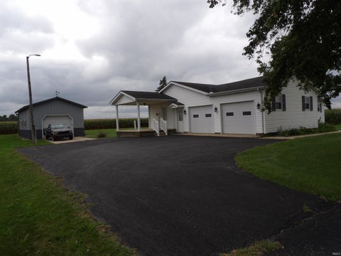 Tiny photo for 163 W 500 SOUTH Road, Peru, IN 46970 (MLS # 202639095)