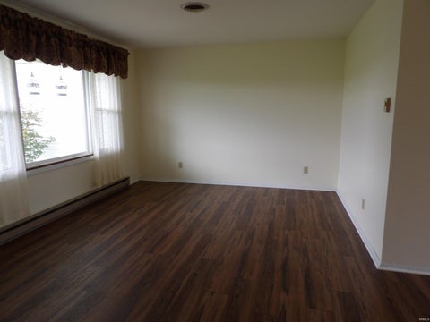 Tiny photo for 163 W 500 SOUTH Road, Peru, IN 46970 (MLS # 202639095)